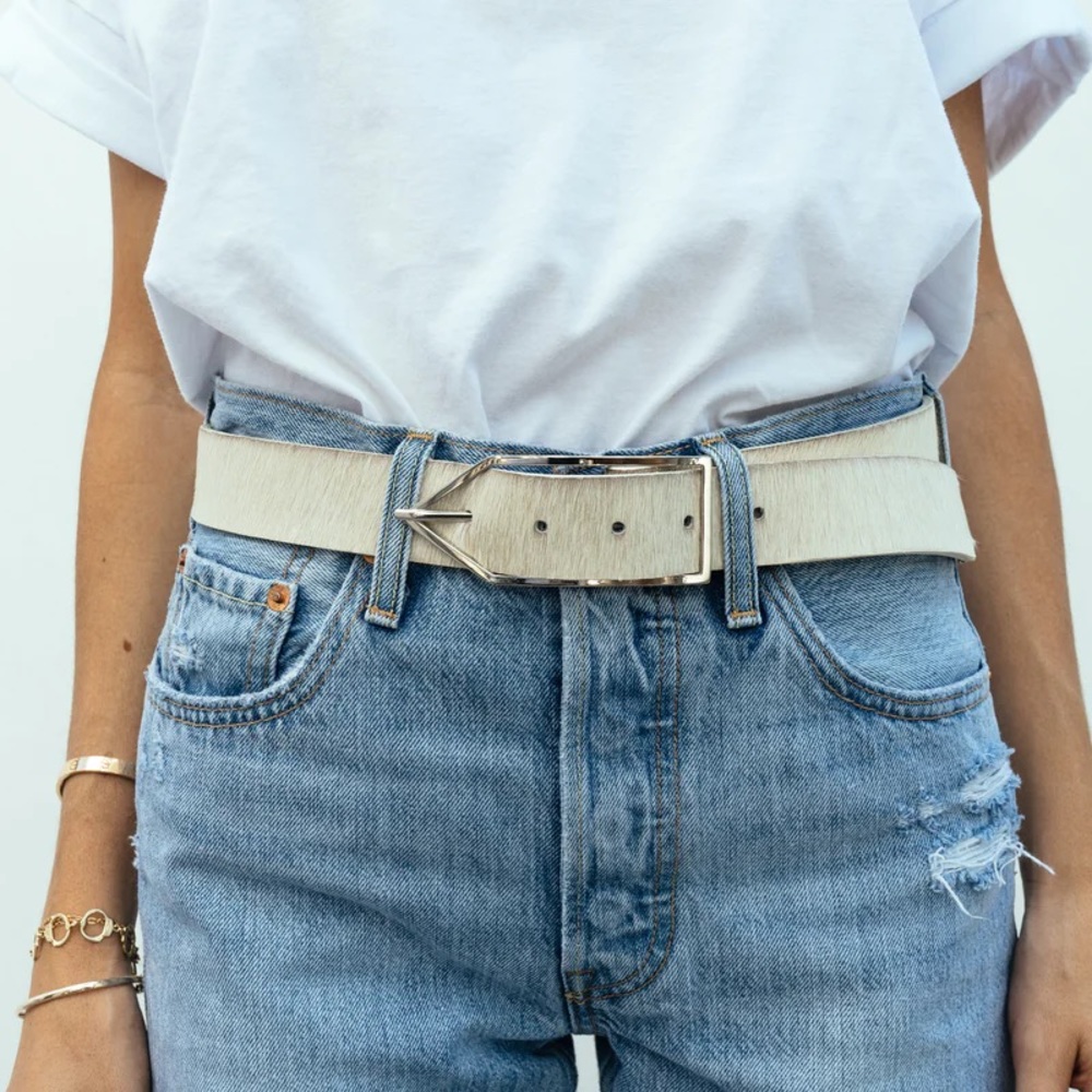 Coco Sands Creamy White Hair-On Hide Leather Waist Belt w/ Silver Hardware